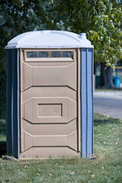Best Portable bathroom rental  in Hebron, MD